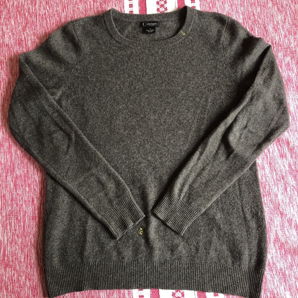 C By Bloomingdales MENDED 100% Cashmere Sweater Medium Gray Crewneck Soft